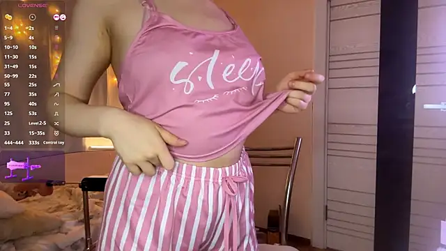 MaryjaneSpider online show from 12/19/25, 03:41