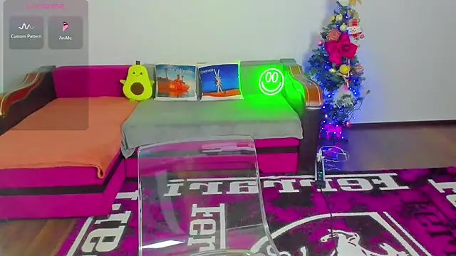 MiaKiittyy online show from 12/19/25, 01:23