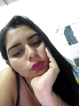 yesi-nursehot online show from 09/19/25, 12:56