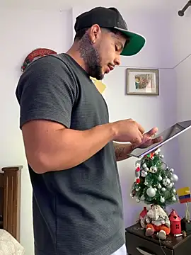 DeimonOficial online show from 12/20/25, 03:30