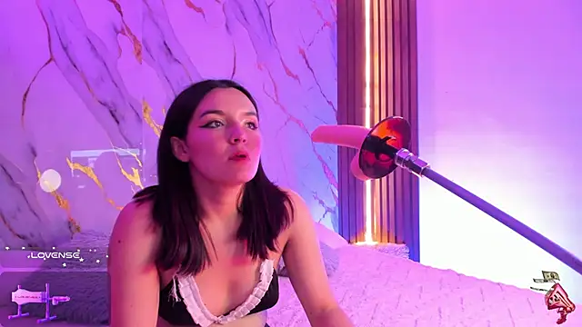 alicecute77 online show from 10/23/25, 02:22