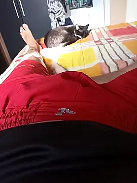 Snapshot of comobucetinhas chatting on 11/14/25, 07:34 comobucetinhas online show from 11/14/25, 07:34