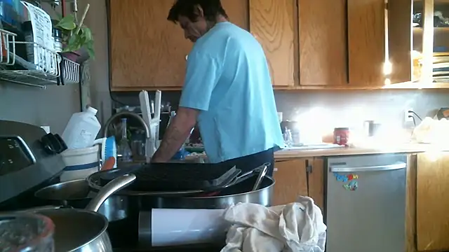 Snapshot of LostInEjaculation chatting on 02/05/26, 04:11 LostInEjaculation online show from 02/05/26, 04:11