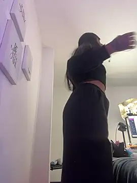 Aleja ruizz online show from 10/30/25, 06:48