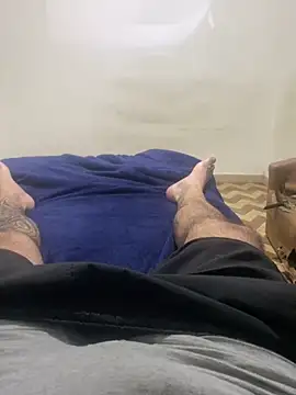 Snapshot of Silvaap9322 chatting on 02/04/26, 05:13 Silvaap9322 online show from 02/04/26, 05:13