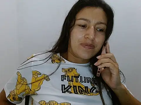 SarahFriendly online show from 07/21/26, 11:23