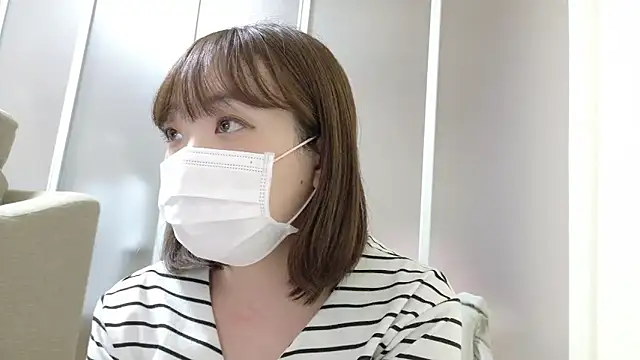 Snapshot of -rena-rena chatting on 09/21/25, 01:57 -rena-rena online show from 09/21/25, 01:57