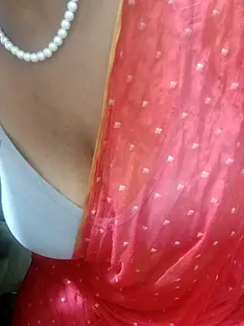 Snapshot of tami_lavanya chatting on 09/13/25, 05:02 tami lavanya online show from 09/13/25, 05:02