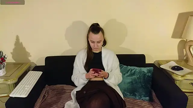 Kelly Cartier online show from 01/15/26, 12:54