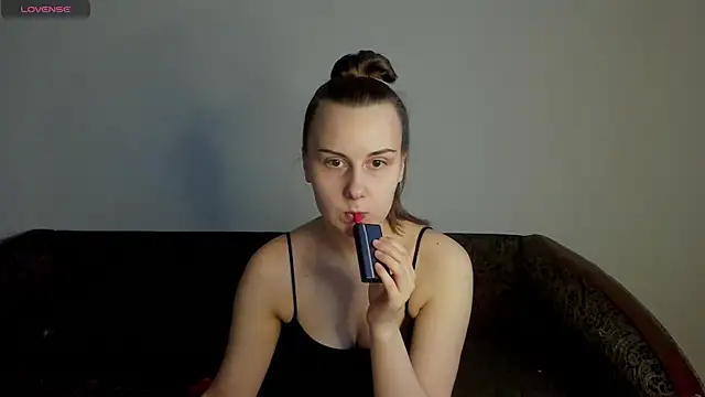 Snapshot of Kelly_Cartier chatting on 05/02/26, 03:50 Kelly Cartier online show from 05/02/26, 03:50