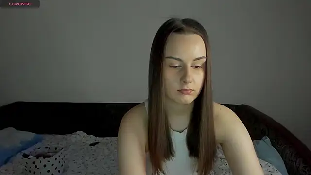 Snapshot of Kelly_Cartier chatting on 05/11/26, 04:15 Kelly Cartier online show from 05/11/26, 04:15