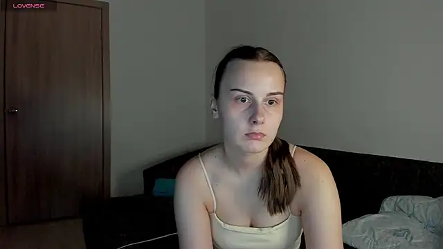 Snapshot of Kelly_Cartier chatting on 06/28/26, 07:53 Kelly Cartier online show from 06/28/26, 07:53