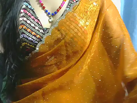 Snapshot of sheetal-sheetal95 chatting on 10/18/25, 12:02 sheetal-sheetal95 online show from 10/18/25, 12:02