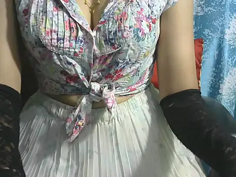 sheetal-sheetal95 online show from 04/23/26, 06:10