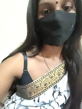 Snapshot of kavya-telugu84 chatting on 10/06/25, 05:54 kavya-telugu84 online show from 10/06/25, 05:54
