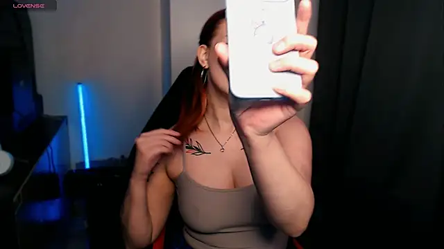 EileenKenner online show from 04/10/26, 03:06