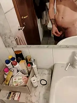 Snapshot of Baldassarre1990 chatting on 11/05/25, 02:22 Baldassarre1990 online show from 11/05/25, 02:22