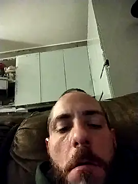 Snapshot of Baldassarre1990 chatting on 11/08/25, 11:58 Baldassarre1990 online show from 11/08/25, 11:58