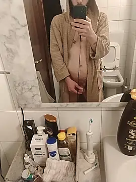 Snapshot of Baldassarre1990 chatting on 02/01/26, 12:53 Baldassarre1990 online show from 02/01/26, 12:53