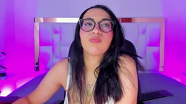 Camille Juicy online show from 09/18/25, 12:40