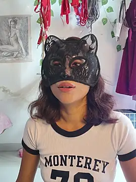 Snapshot of SinfulTemptation chatting on 07/20/26, 05:44 SinfulTemptation online show from 07/20/26, 05:44