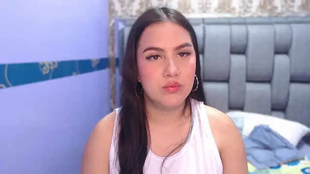 Snapshot of ValentinaMillers_ chatting on 10/08/25, 12:58 ValentinaMillers online show from 10/08/25, 12:58