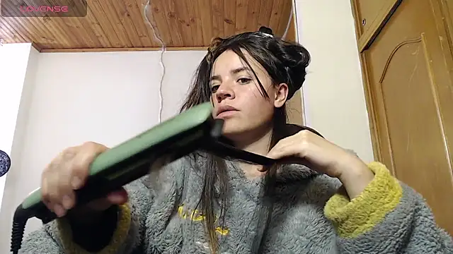 Skylar Serenity online show from 11/11/25, 06:30