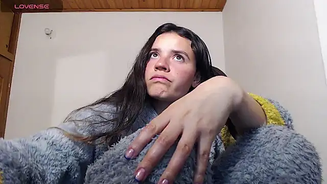 Skylar Serenity online show from 11/30/25, 12:03