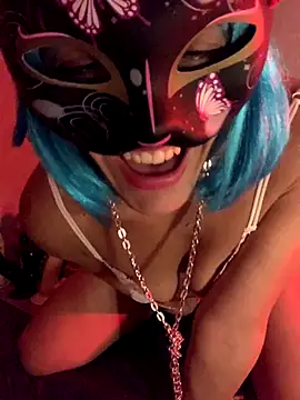 MaskeliParti online show from 10/17/25, 09:12