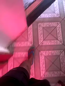 Kaua11225 online show from 10/24/25, 12:12