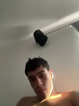 Snapshot of Mexican_boy_21 chatting on 09/13/25, 12:10 Mexican boy 21 online show from 09/13/25, 12:10