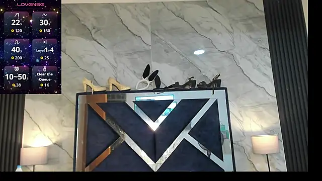 VanessaHard as online show from 12/19/25, 08:27