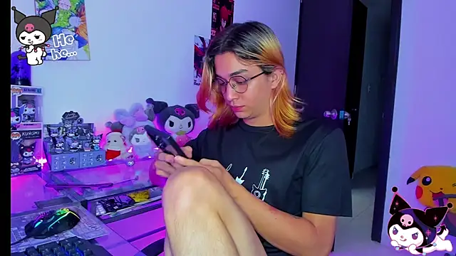 KeitaMoon online show from 11/17/25, 07:52