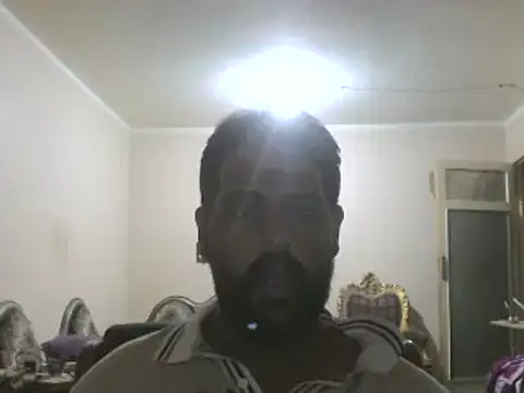 elpoop7305 online show from 10/13/25, 11:32