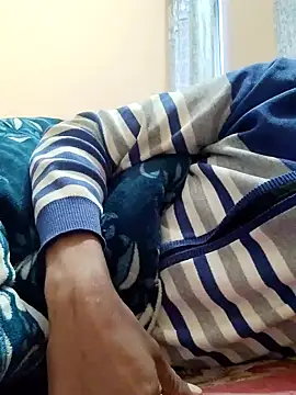 INTERNATIONAL0001 online show from 11/18/25, 01:33