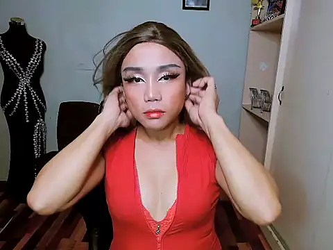 YourNikkieXxx online show from 12/21/25, 09:44