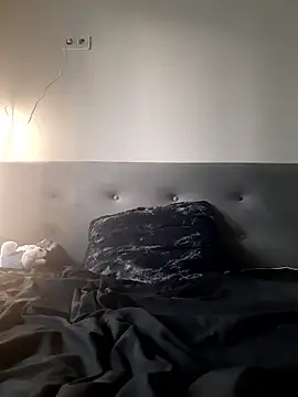 Snapshot of DragonFoxie chatting on 09/12/25, 03:23 DragonFoxie online show from 09/12/25, 03:23