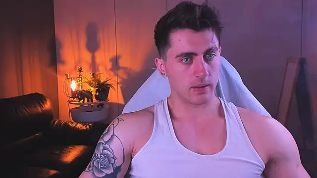 Oscar Miller  online show from 10/10/25, 09:03