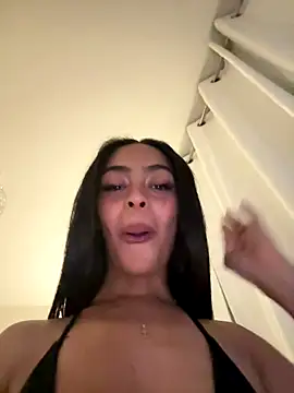 yasmingarcia online show from 11/19/25, 11:49