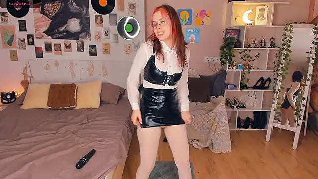 VedaSchulz online show from 02/07/26, 06:11