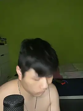 Snapshot of Kingpowerlittel chatting on 09/14/25, 09:58 Kingpowerlittel online show from 09/14/25, 09:58