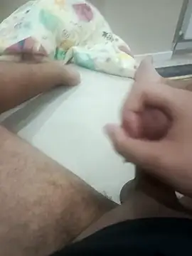 Snapshot of Brrskrt1 chatting on 11/02/25, 11:29 Brrskrt1 online show from 11/02/25, 11:29