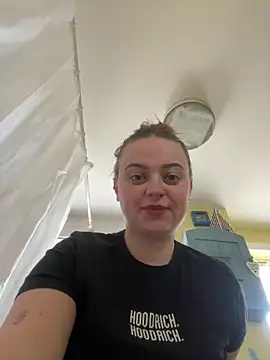 Snapshot of SexySashaxox chatting on 02/14/26, 11:51 SexySashaxox online show from 02/14/26, 11:51