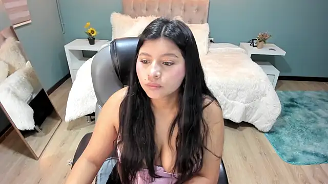 Miss Cataleya   online show from 10/08/25, 12:25