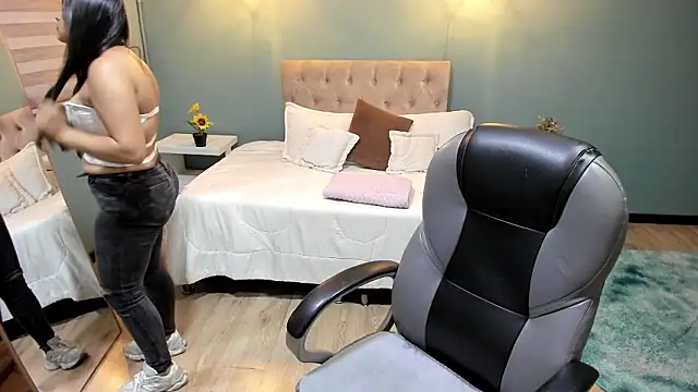 Miss Cataleya   online show from 02/07/26, 11:47