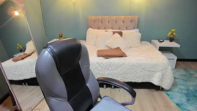 Miss Cataleya   online show from 03/07/26, 11:40