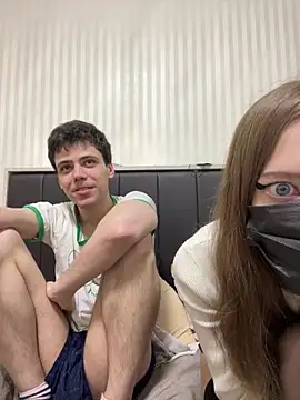 lovburger online show from 04/30/26, 04:13