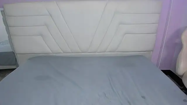 fressittalove01 online show from 03/21/26, 01:37