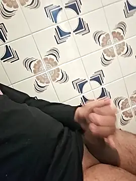 Piedra031295 online show from 02/06/26, 03:04