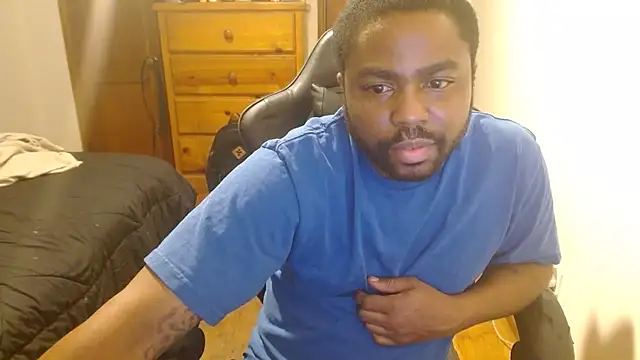 Snapshot of Breadwinnah chatting on 11/11/25, 03:06 Breadwinnah online show from 11/11/25, 03:06